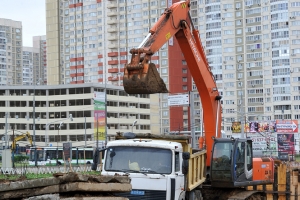 Строителей оштрафовали на 1,6 млн рублей за грязные колеса машин