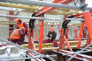 Средняя заработная плата в строительной отрасли выросла на 3,2%