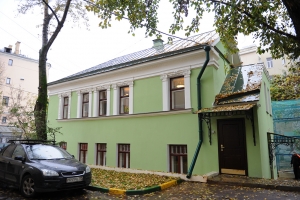 Федеральные здания-памятники, требующие реставрации, можно будет арендовать за 1 рубль