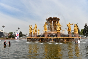 Исторические фонтаны на ВДНХ начнут реставрировать летом