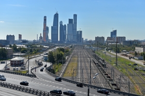 Собянин: 24 путепровода через ж/д пути построили и реконструировали в столице с 2011 года