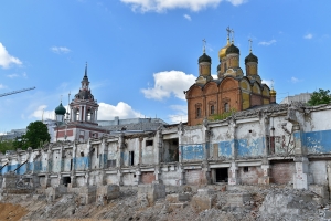 Строительство парка «Зарядье» идет по графику