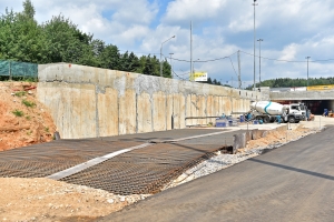 Москва вложит более 400 млрд рублей в строительство дорог до 2020 года