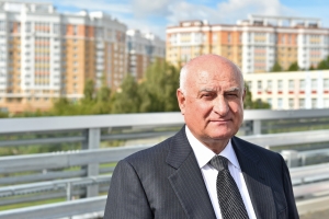 "Интервью": Петр Аксенов – о хордовых магистралях и развязках