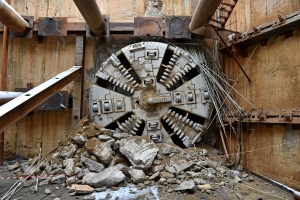 Китайские специалисты начнут строить метро в Москве в 2018 году - Хуснуллин