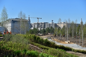 Специалисты приступили к озеленению и благоустройству парка "Зарядье"