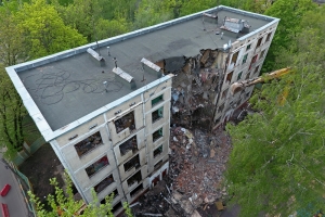 В Москве осталось разобрать 45 пятиэтажек