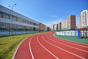 Около 200 социальных объектов возведут в Москве до конца 2022 года