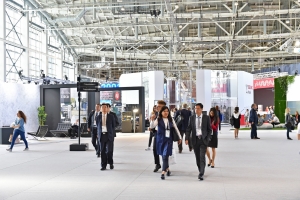 Делегации почти 70 стран приняли участие в Мосурбанфоруме - Хуснуллин