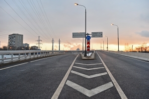 Ежегодно в Москве строится по 100 км дорог – Cобянин