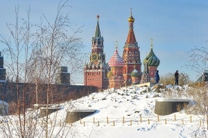 Ледяную пещеру в парке «Зарядье» вновь откроют к апрелю