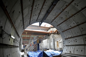 На Троицкой линии метро запустили тоннеллепроходческий щит