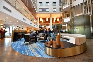 Офисно-гостиничный комплекс с ажурным фасадом готовят к вводу