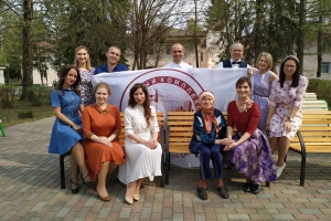 Молодежь Стройкомплекса поздравила ветеранов из интерната в Коломне