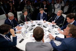 Круглый стол по реновации в СВАО прошел в парламентском центре