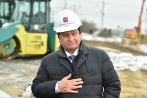 «Интервью»: Петр Аксенов – о строительстве развязок и хорд