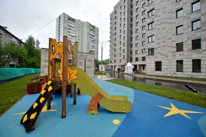 Собянин осмотрел строящийся по программе реновации дом в Ростокино