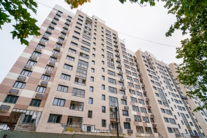 Более 340 домов по реновации строят и проектируют в Москве