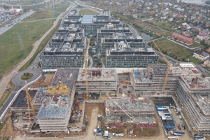 Собянин осмотрел строящийся офисный парк Comcity в ТиНАО