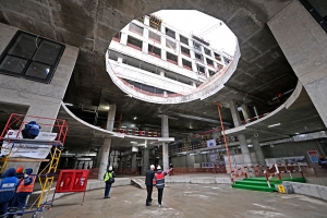 Собянин: новый лечебный комплекс МКНЦ им. Логинова построен на 75%