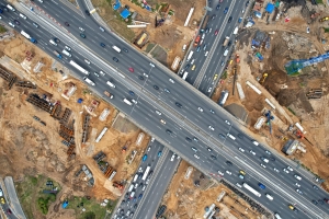 Развязка МКАД – Осташковское шоссе готова почти на две трети