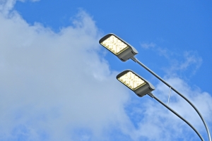 Освещение на одном из южных участков МСД смонтировано более чем наполовину