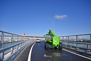 Началась надвижка пролета эстакады-съезда с внутренней стороны МКАД на МСД