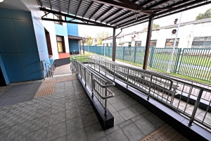 Около 1,8 тыс. маломобильных москвичей и членов их семей получили адаптированное жилье по реновации