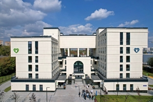 Две поликлиники в жилых комплексах Новой Москвы введут в 2023 году