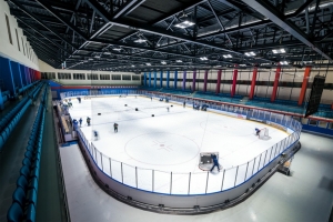 Строительство ледового катка в районе Куркино завершится до конца 2023 года