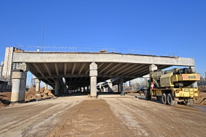 Развязка дублера Люблинской улицы и скоростного диаметра готова на треть