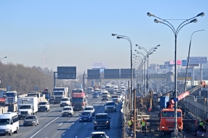 На путепроводе с ул. Липецкая на МКАД работы выполнены на четверть