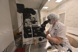 Здание корпуса лучевой терапии больницы в Коммунарке готово на 40%