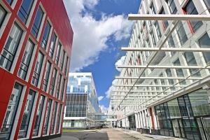 Знания, умения и самоотдача: директор ММКЦ «Коммунарка» — о создании медицинского города и работе врачей