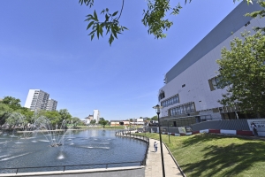 Как реконструируют бывший советский кинотеатр «Баку»: фотолента