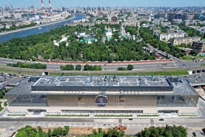 Территорию возле центров самбо и бокса в Лужниках благоустроили