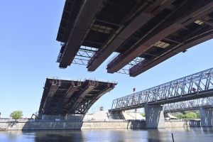 Мост через Москву-реку на участке МСД готов на 60% – Бочкарёв