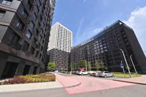 Более 4 млн кв. м жилья проектируют и строят по реновации на месте сноса домов