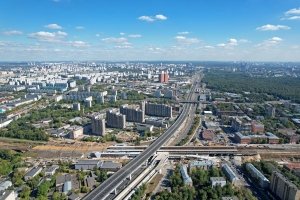 На участке МСД от Грайвороновской до Шоссейной улицы укладывают асфальт