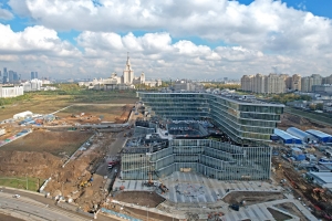 Кластер «Ломоносов»: офисы с лабораториями и открытые террасы