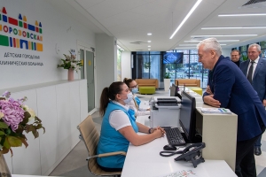 Собянин открыл отремонтированный корпус Морозовской больницы
