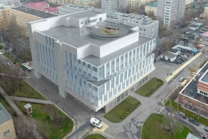 Три флагманских медцентра возведут до конца года в столице