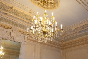 Главному фасаду Московского дома журналиста вернули исторический вид