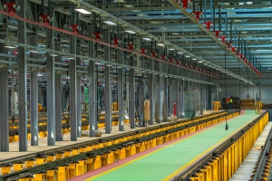 В новом корпусе электродепо «Солнцево» смонтировали передовое оборудование