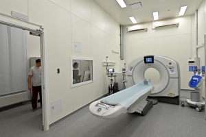 В лучевом корпусе в Коммунарке идет монтаж инженерных сетей