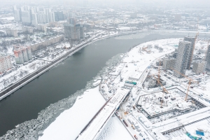 Готовность моста через затон Новинки составляет 80%