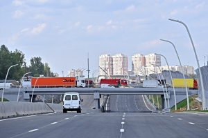 Дорогу между улицами Хачатуряна и Дубнинская откроют осенью