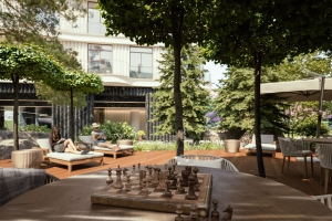 Двор-сад появится на кровле стилобата ЖК «Лаврушинский» на Якиманке