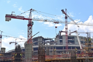 Реконструкция спорткомплекса «Олимпийский» в столице завершена на 50%