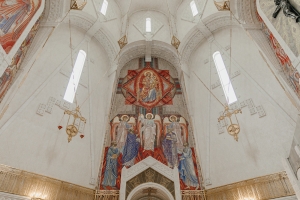 Храм в традициях Русского Севера возводится в районе Соколиная Гора